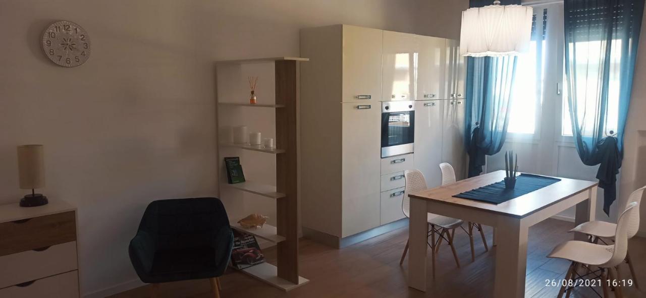 לצ'ה Appartamenti In Centro מראה חיצוני תמונה