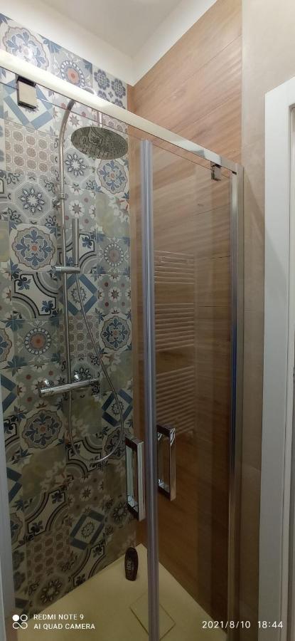 לצ'ה Appartamenti In Centro מראה חיצוני תמונה